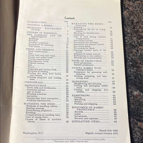 Vintage Rabbitry Book Collection - Picture 5 of 11